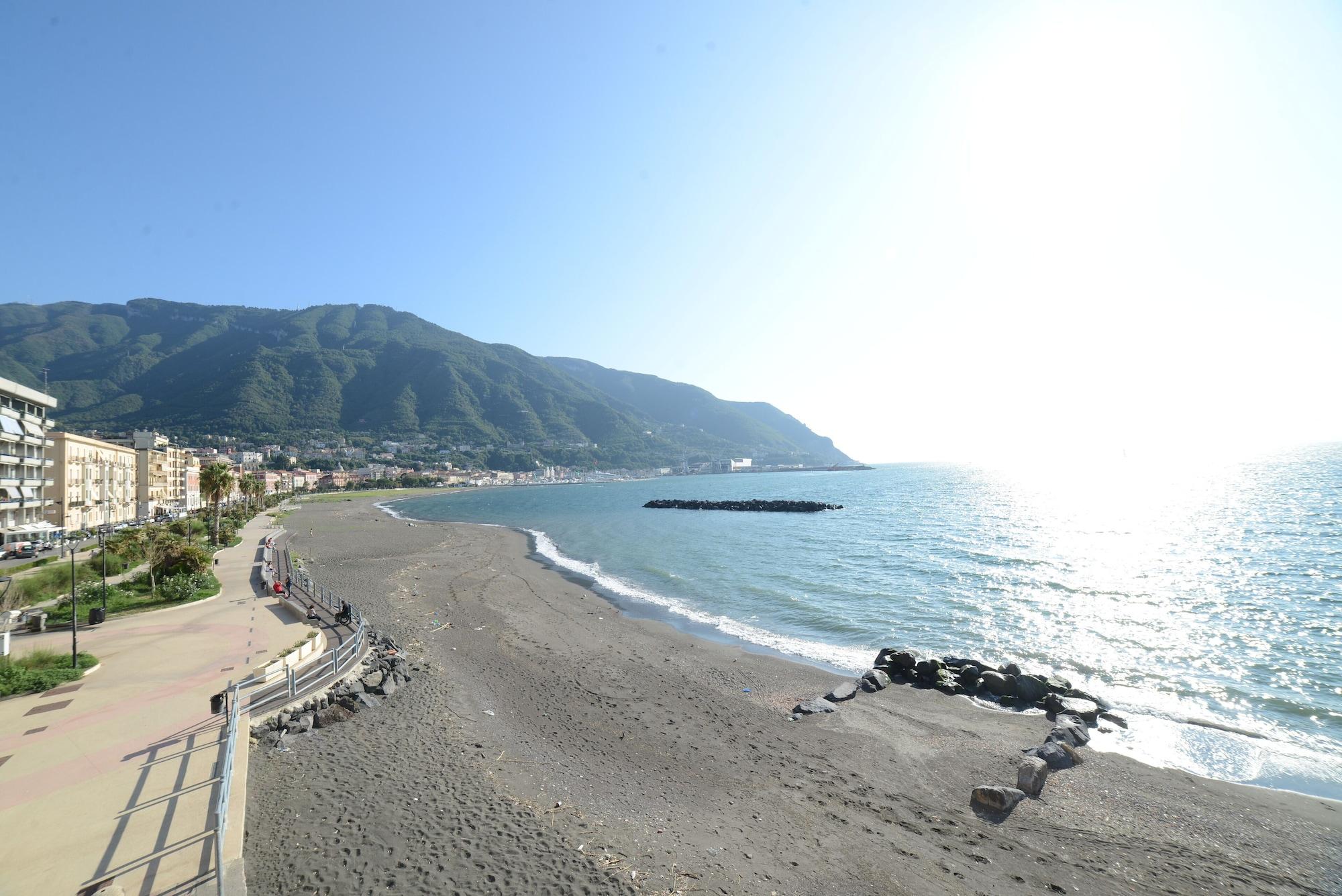 Hotel Miramare Stabia Castellammare di Stabia Bagian luar foto